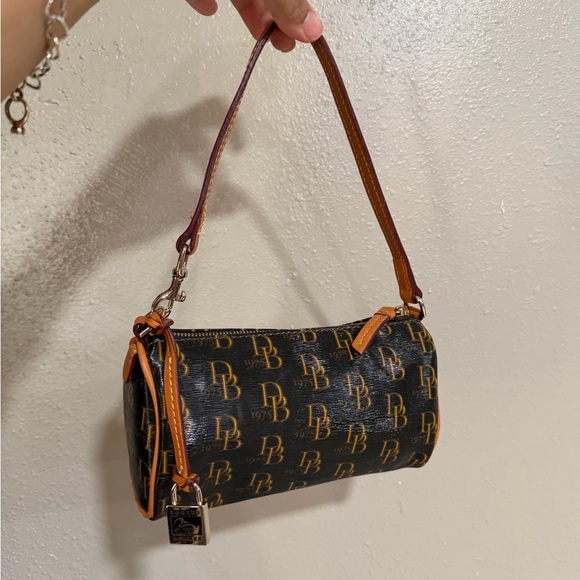 Dooney & Bourke Handbags - NWOT Dooney & Bourke Black with Brown Trim Barrel Shoulder Bag